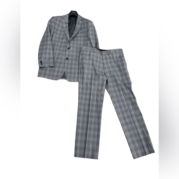 Theory Men’s Gray Plaid 2 piece Suit & Pants - Picture 5 of 12